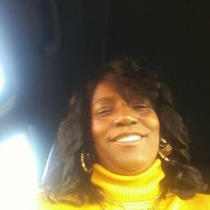 Meet your Posher, Renee